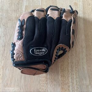 Louisville Slugger Genesis 1884 Series Youth Baseball Glove